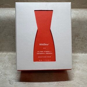 Wildfleur Brightening Serum with Vitamin C